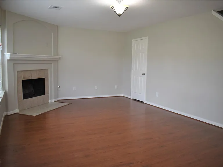 19207 Cedarsham Ln — Photo 11