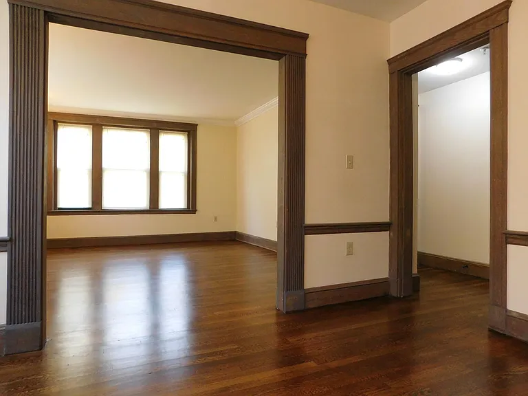32 Dennison St #6 — Photo 6