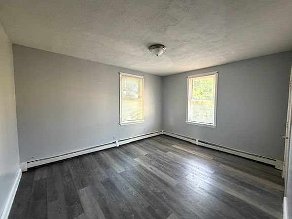 5th image of 3 Appian St APT 2