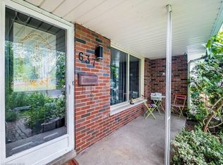 637 Artreva Cres, Burlington, ON L7L 2B8