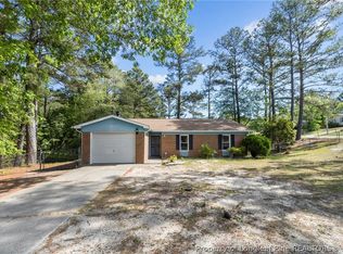 1902 Agate St, Fayetteville, NC 28311