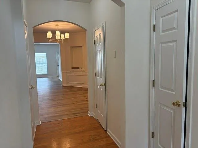 3 bed, 2.5 bath, 1696 sqft, $2,000 — Photo 3