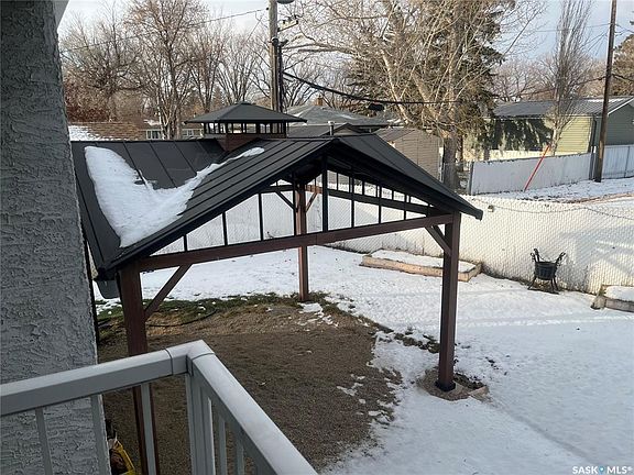 3rd image of 1234 Dover Ave
