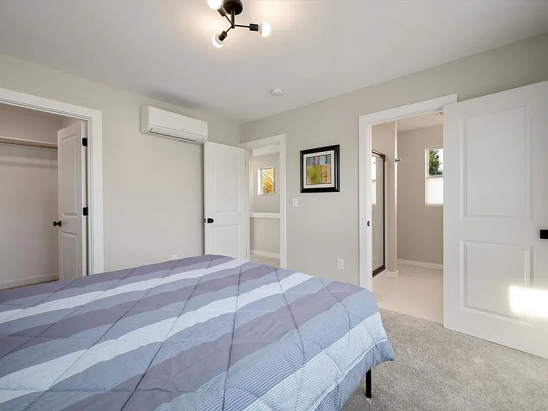 Brand New Newberg Homes- Up to 1 Month Free! — Photo 52
