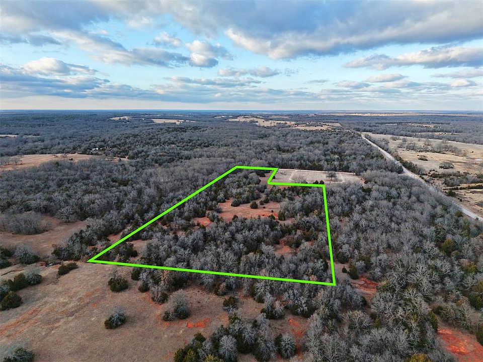 1st image of 8 E 134th Rd