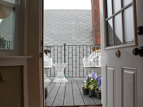 3rd image of 394 Elmwood Ave
