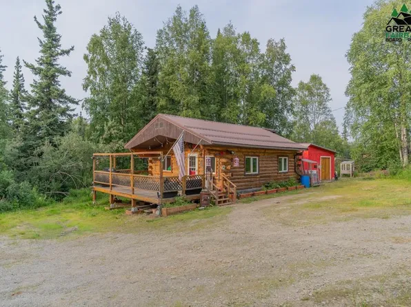 1285 Blackberry Dr, Fairbanks, AK 99712