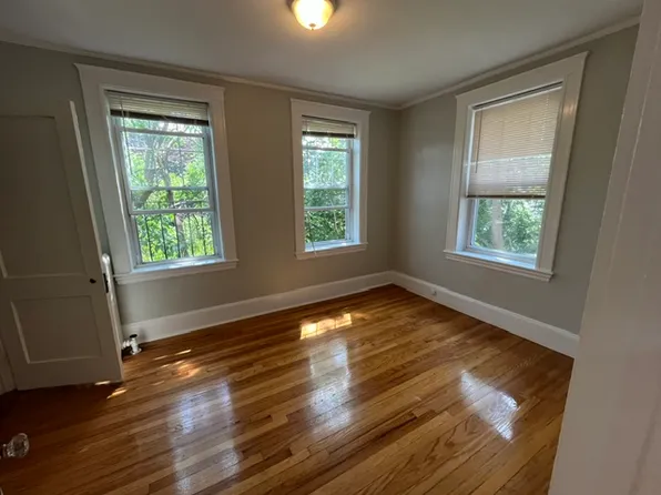 (undisclosed Address), Somerville, MA 02143