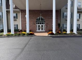 5415 Richmond Rd BUILDING 5-415, West Milford, NJ 07480