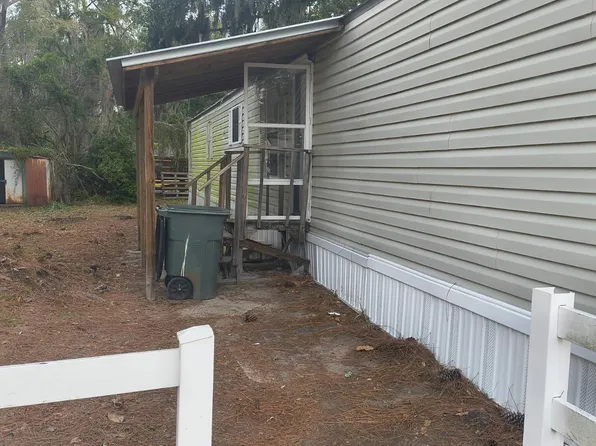 211 Destiny Ct, Brunswick, GA 31525