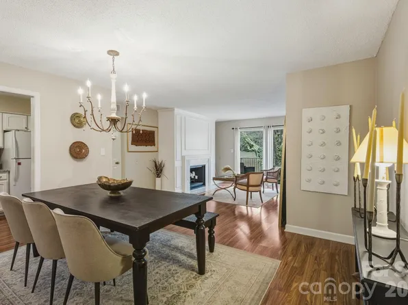 7034 Quail Hill Rd, Charlotte, NC 28210