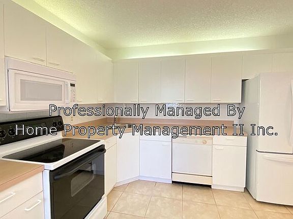 5th image of 5153 Floria Dr APT E