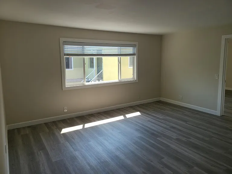 1530 Harvard St #E — Photo 1