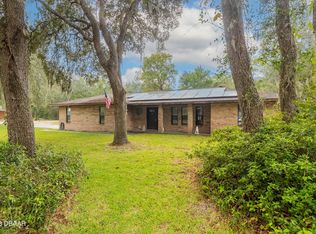 4656 S Tomoka Dr, De Leon Springs, FL 32130
