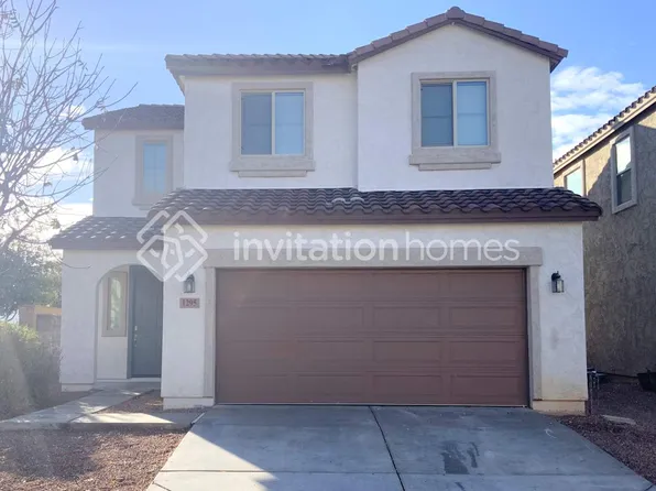 1295 E Palomino Way, San Tan Valley, AZ 85143