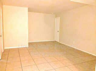 207 S 3rd St APT 8, Avondale, AZ 85323