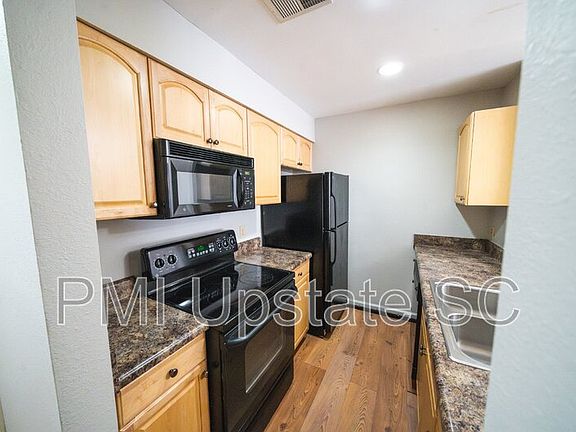 3rd image of 408 Townes St APT 17