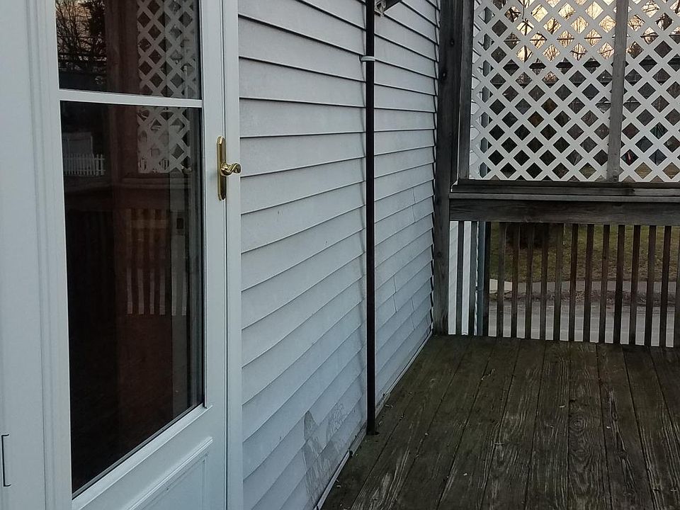 34 Depot St Broad Brook CT Zillow