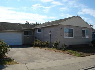 1017 Castle St, San Leandro, CA 94578