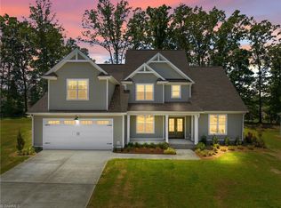 1122 Brookfield Dr, Gibsonville, NC 27249