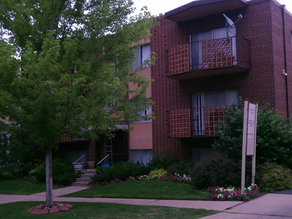 1220 Gaylord St APT 301, Denver, CO 80206