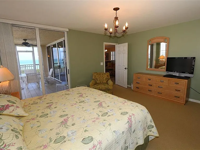 5550 Heron Point Dr #2004 — Photo 15