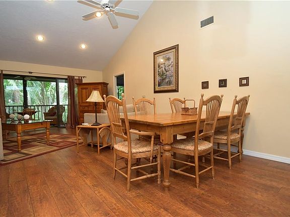 4th image of 1608 Bayhouse Point Dr APT Gl402