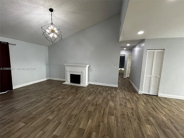 2403 NW 108th Ter — Photo 12