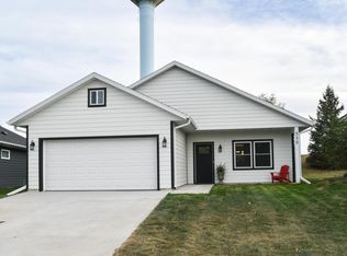 530 Aspen Ave, Red Wing, MN 55066