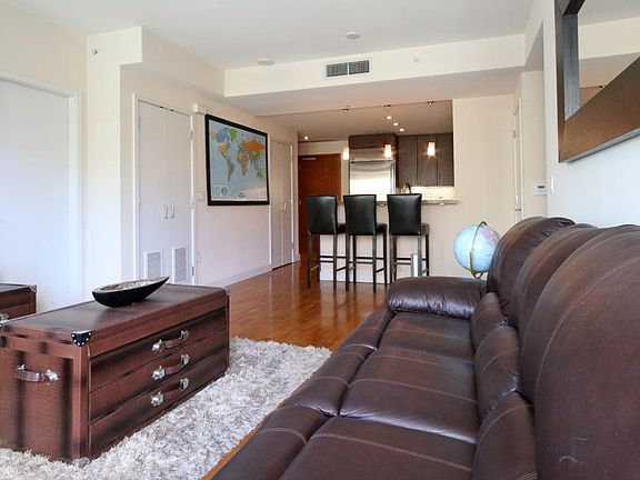 2nd image of 325 7th Ave #409.5