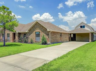 6719 Travis St, Manvel, TX 77578