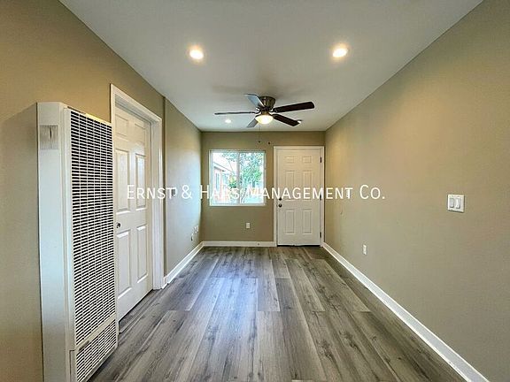 3rd image of 4331 Walnut Ave APT C