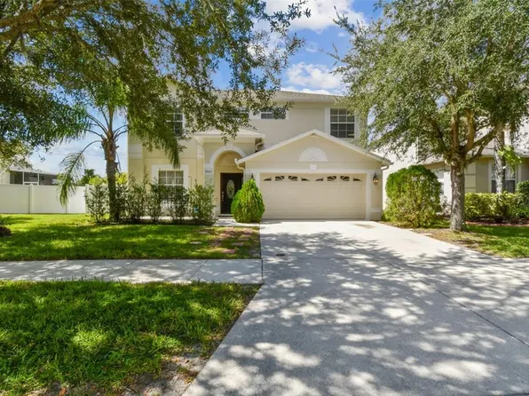 10621 Lucaya Dr, Tampa, FL 33647