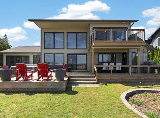 29 Saint Clair St, Collingwood, ON L9Y 3Z1