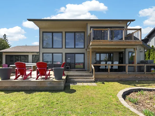 29 Saint Clair St, Collingwood, ON L9Y 3Z1