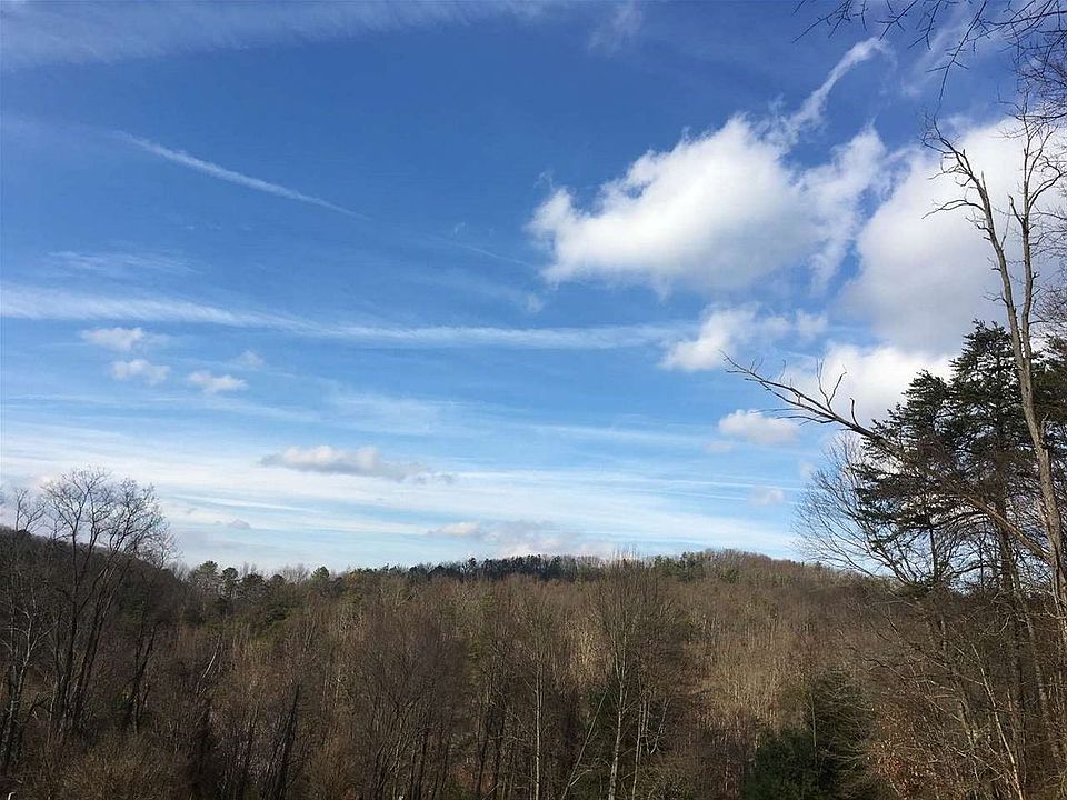 2nd image of 6691 Thoroughfare Rd