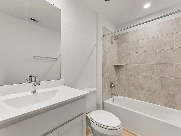 31730 Carlisle Cove Ct — Photo 31