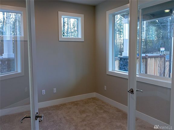 5th image of 15020 116th Av Ct E