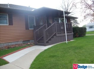 1625 Parkview Dr, Fremont, NE 68025