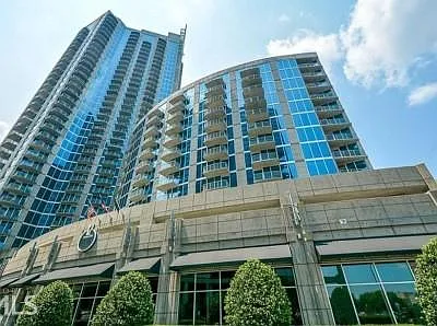 400 W Peachtree St NW #3707 — Photo 3