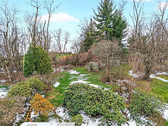 4th image of 400 Ridge Ave