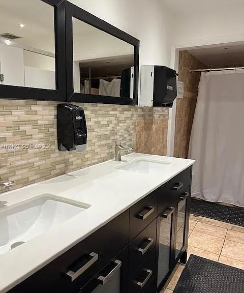 17570 Atlantic Blvd #501 — Photo 18