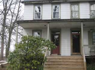 2001 Pennwick Rd, Lancaster, PA 17601