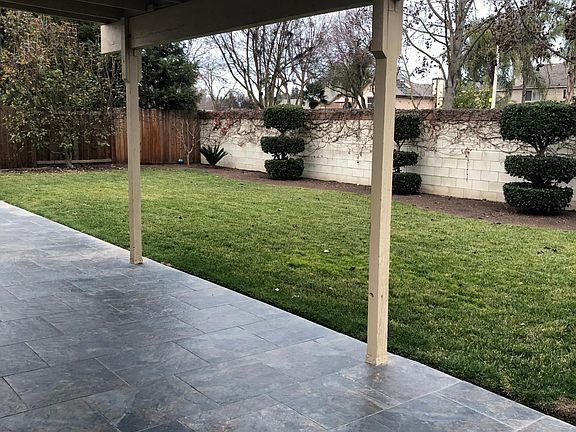 5th image of 3444 S Lincoln Ct