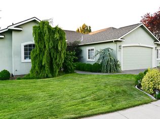 251 Thyme Cir, Richland, WA 99352