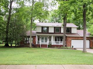 150 Autumnwood Dr, Grand Island, NY 14072