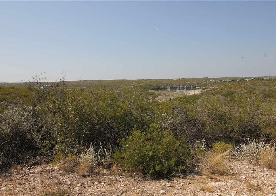 2nd image of 19 Summit