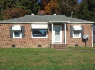 1708 Cedar Ln, Kinston, NC 28501