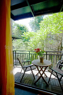 Rented by R New York | media 62