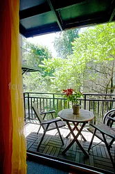 Rented by R New York